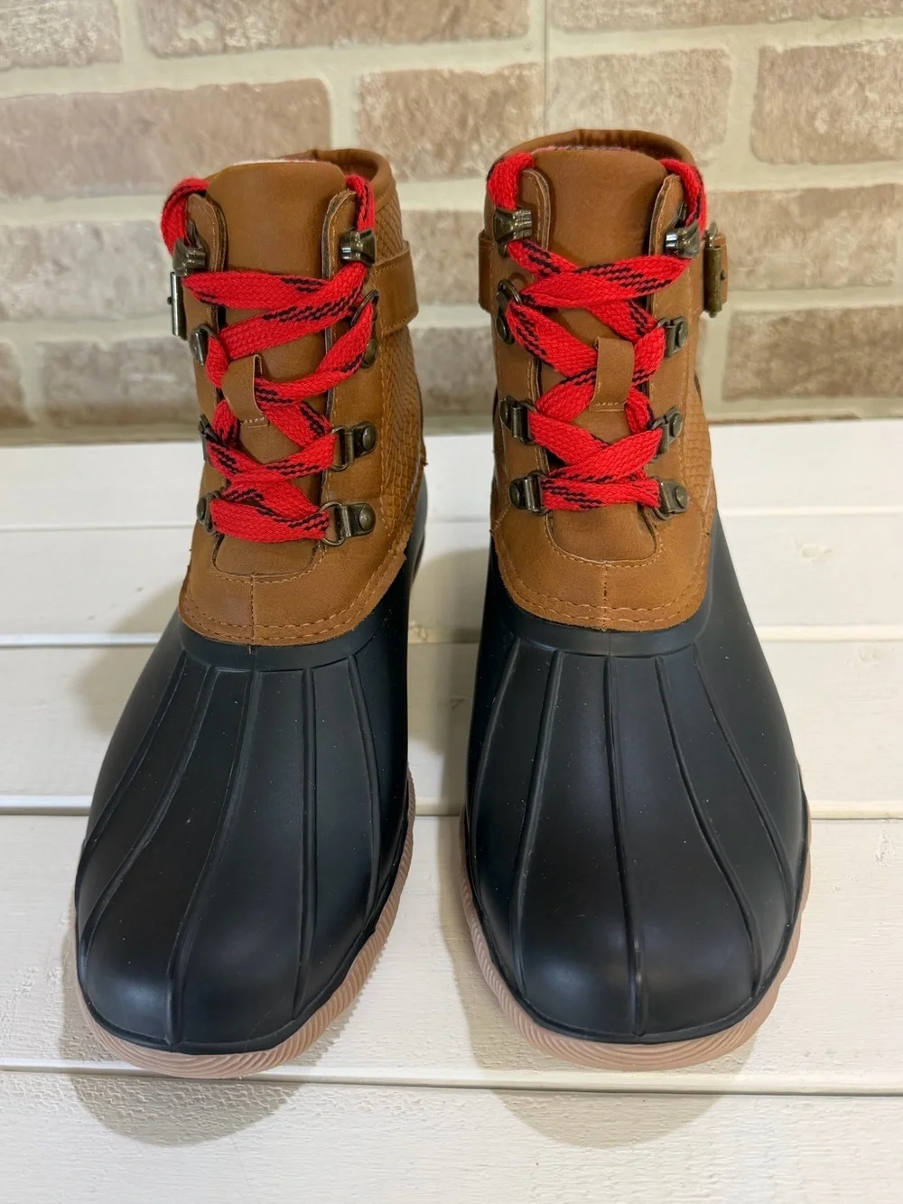 Maurices Jade Duck Boots Women’s Size 8 Brown Black Waterproof Rain Snow Hiking